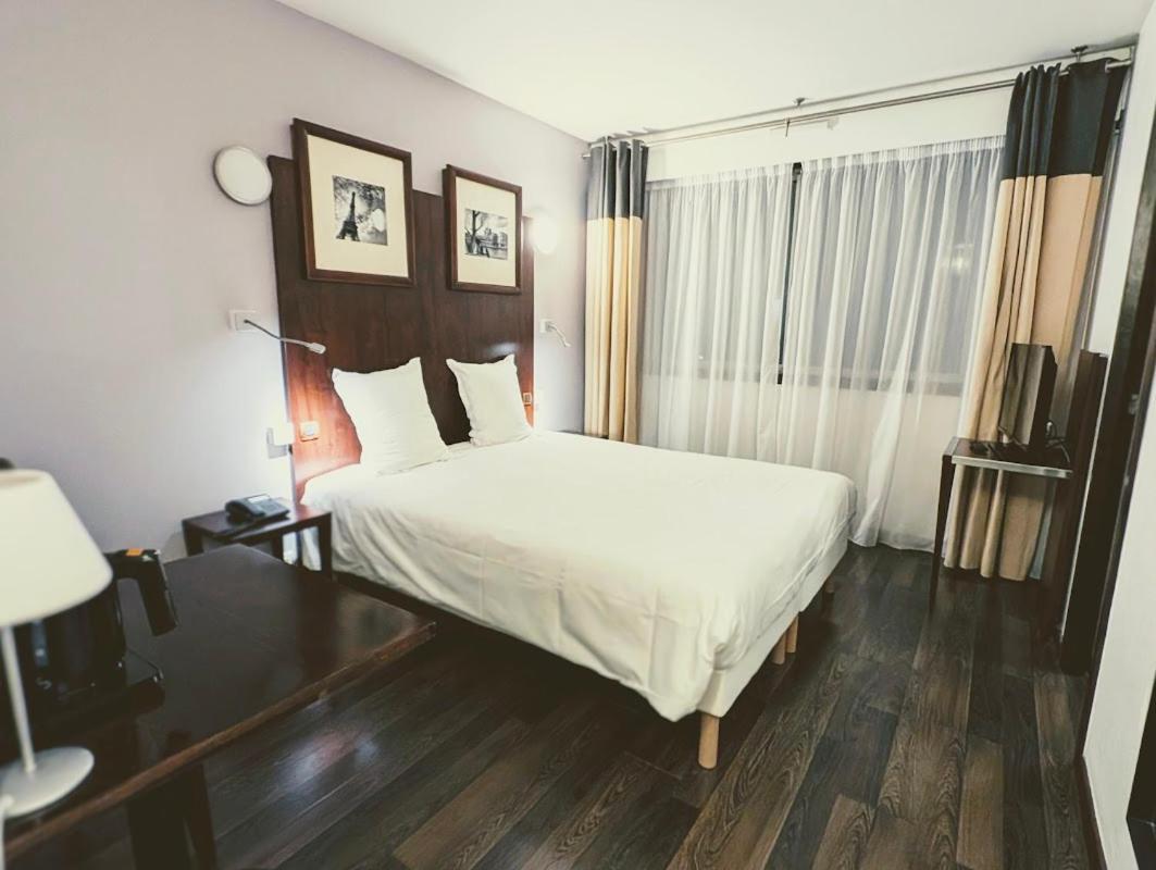 Hotel Du Centre Annemasse Zewnętrze zdjęcie